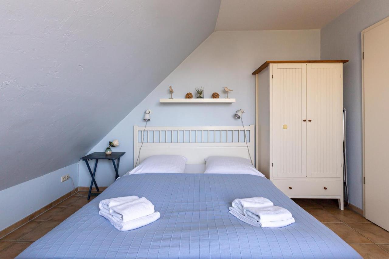 Strandhaus Wustrow - Wohnung 3 Eksteriør billede